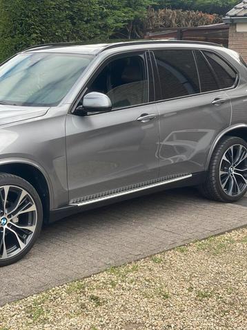 BMW 3d X drive beschikbaar voor biedingen