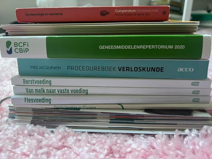 School boeken Vroedkunde- zie omschrijving, Boeken, Stock en Verzamelingen, Gelezen, Ophalen of Verzenden