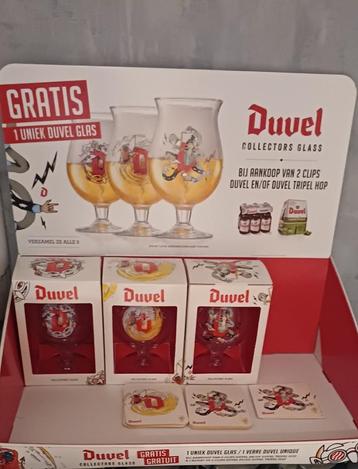 Duvel glas set van 3 beschikbaar voor biedingen