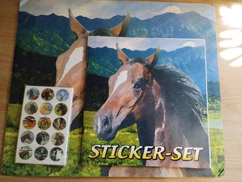 Stickerboek paarden, Verzamelen, Stickers, Nieuw, Dier en Natuur, Ophalen of Verzenden