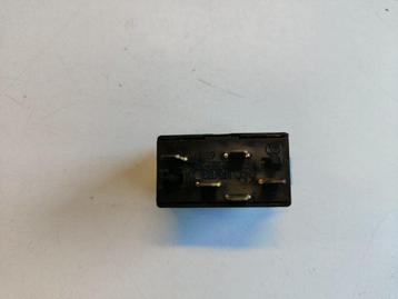 Schuifdak schakelaar BMW 3 / 5 / 6 serie E30 E28 E24 1381205 beschikbaar voor biedingen