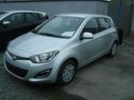 HYUNDAI I 20 1200 CC BENZINE 2014 65000 KM MET AIRCO, Auto's, Voorwielaandrijving, Euro 5, Stof, Zwart