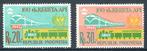 INDONESIE: ZB 608/609 MH 1968 100 jaar Spoorwegen, Postzegels en Munten, Ophalen of Verzenden, Postfris, Zuidoost-Azië