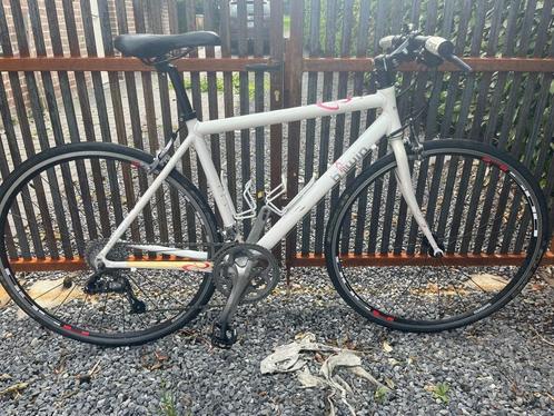 ‍️ TE KOOP — B'Twin aluminium damesfiets — Ha equipment, Fietsen en Brommers, Fietsen | Dames | Sportfietsen en Toerfietsen, Gebruikt