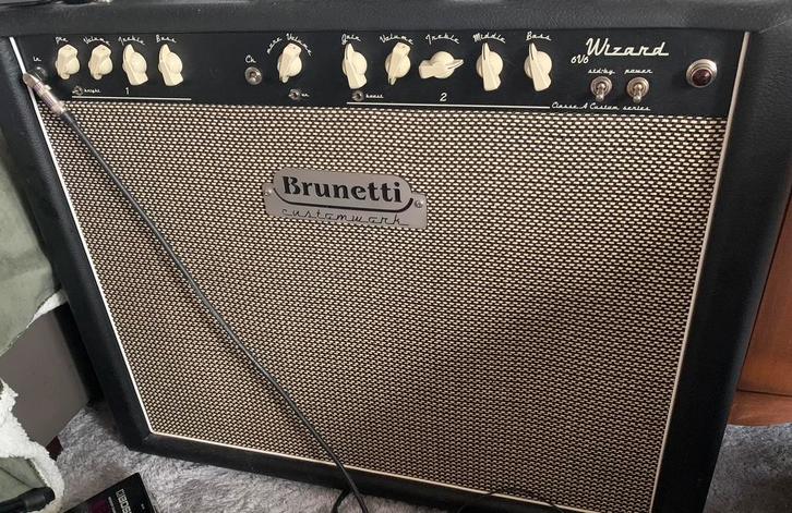 Brunetti Custom work 6v6 Wizard, Muziek en Instrumenten, Versterkers | Bas en Gitaar, Zo goed als nieuw, Gitaar, Ophalen