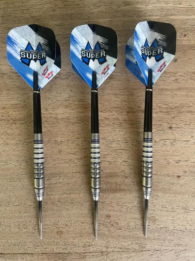 dartpijlen Mario Vandenbogaerde, Hobby & Loisirs créatifs, Hobby & Loisirs Autre, Enlèvement ou Envoi