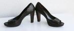 Mooie open pumps in bruin leer T38, Pumps, Bruin, Ophalen of Verzenden, Zo goed als nieuw