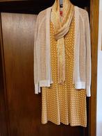okergeel kleedje met bijpassende vestje en sjaaltje, Taille 42/44 (L), Comme neuf, Brun, Enlèvement
