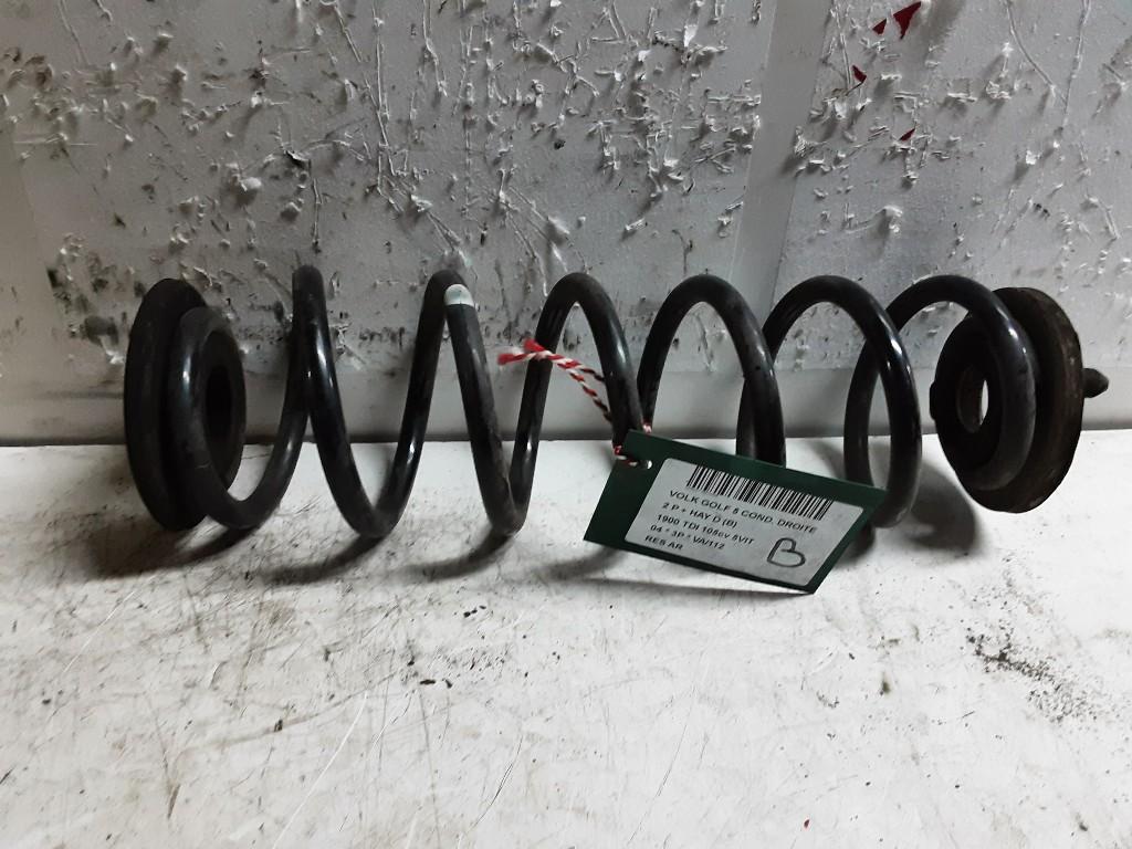 RESSORT DE SUSPENSION ARRIERE Volkswagen Golf V (1K1), Autos : Pièces & Accessoires, Volkswagen, Mevr. I. Hauben, Utilisé, Rue de l'Espoir 34 34
4030  GRIVEGNÉE, BE