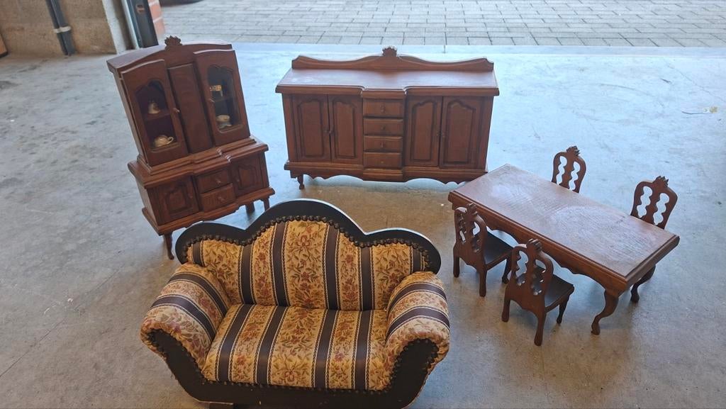 Salle à manger miniature en chêne massif, Antiquités & Art, Enlèvement