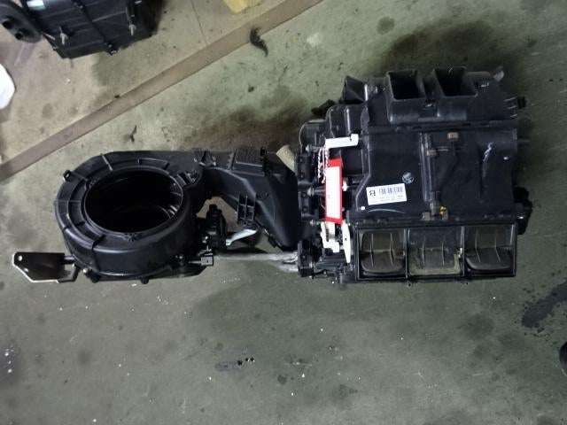 KACHELRADIATEUR Audi A6 (C5) (01-1997/01-2005), Auto-onderdelen, Airco en Verwarming, Audi, Gebruikt