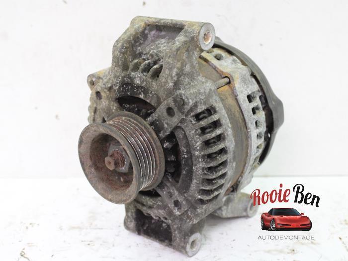 Dynamo d'un Chrysler Voyager, Autos : Pièces & Accessoires, Moteurs & Accessoires, Chrysler, Utilisé, 3 mois de garantie, Enlèvement ou Envoi