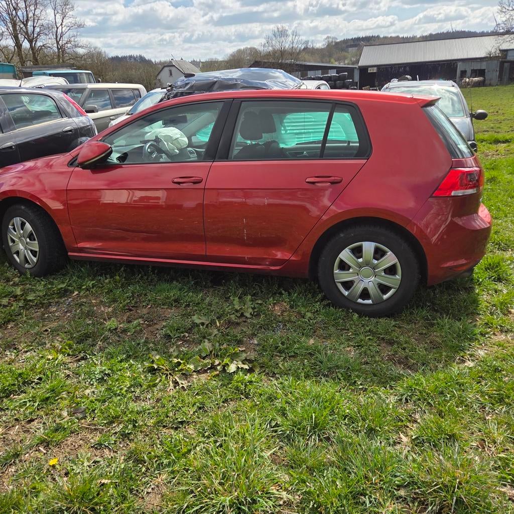 Golf accidente, Autos, Volkswagen, Euro 5, Achat, Essence, Golf