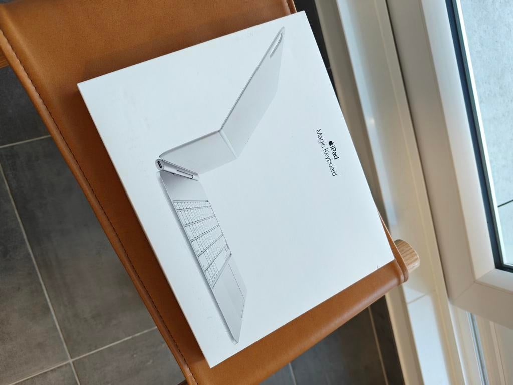 Apple Magic Keyboard 13 pouces - Qwerty International, Qwerty, Comme neuf, Apple - iPad Pro