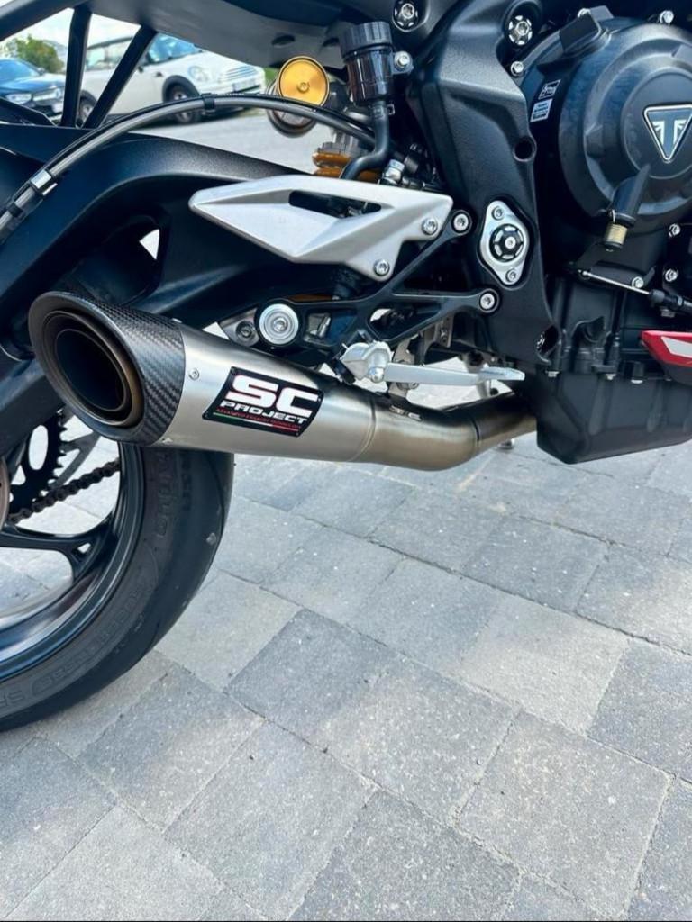 SC project uitlaat, 2024 street triple, Motoren, Tuning en Styling, Ophalen