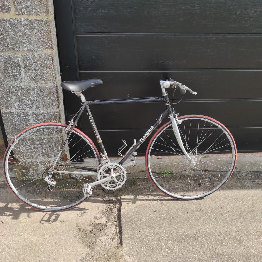 Oude koersfiets, Enlèvement