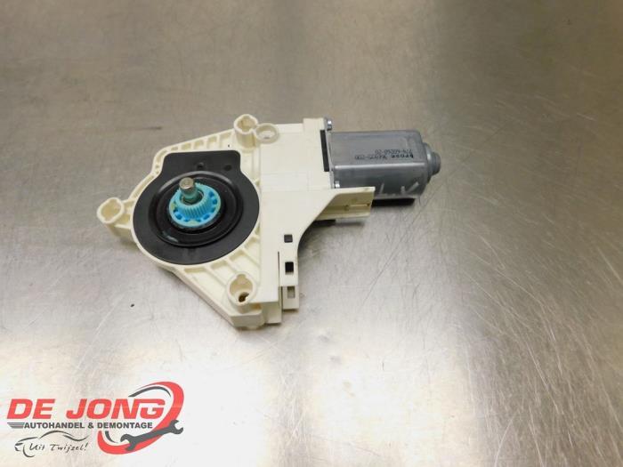 Moteur de vitre portière d'un Audi A4, -, 3 mois de garantie, Audi, Utilisé