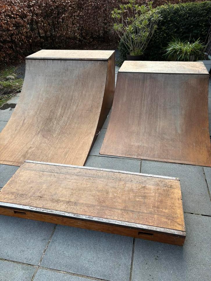 2 skate quarters + 1 ledge / manny pad, Sport en Fitness, Skateboarden, Gebruikt, Skateboard, Ophalen