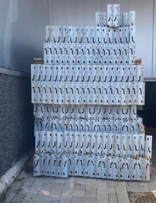 STOW  Leggers voor palet, Ophalen