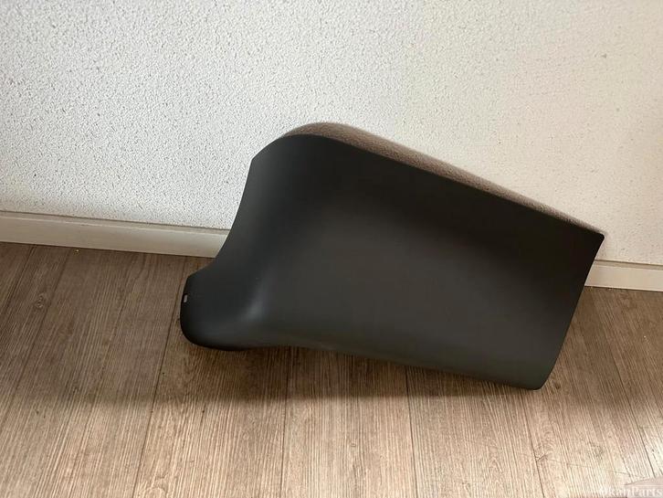 Ford Transit rechter bumper hoek rechts 39084116, Auto-onderdelen, Carrosserie, Bumper, Ford, Achter, Rechts, Gebruikt