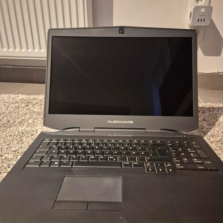 Alienware 17, Computers en Software, Windows Laptops, Gebruikt, 17 inch of meer, HDD, SSD, 2 tot 3 Ghz, 32 GB, Qwerty, Met videokaart
