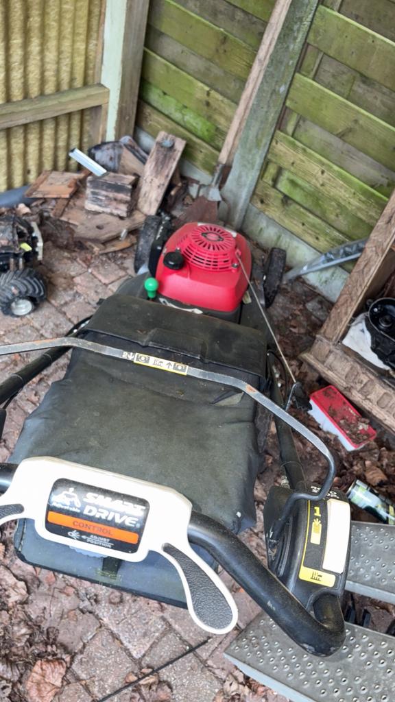 Grasmachine, Tuin en Terras, Ophalen of Verzenden, Zo goed als nieuw