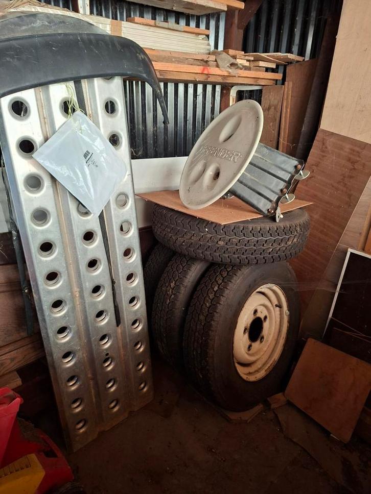 Defender 2400 diesel, Autos : Divers, Remorques Pièces, Enlèvement