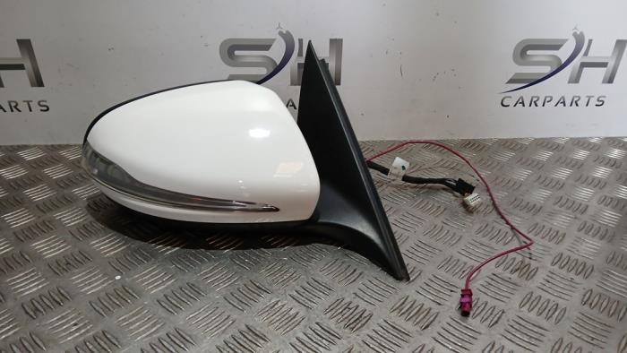 Buitenspiegel rechts van een Mercedes C-Klasse, Auto-onderdelen, Spiegels, Mercedes-Benz, Gebruikt, 3 maanden garantie, Ophalen of Verzenden