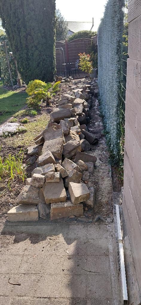 Gekapte Melong stenen, Bricolage & Construction, Briques, Enlèvement, Utilisé, Pierres naturelles