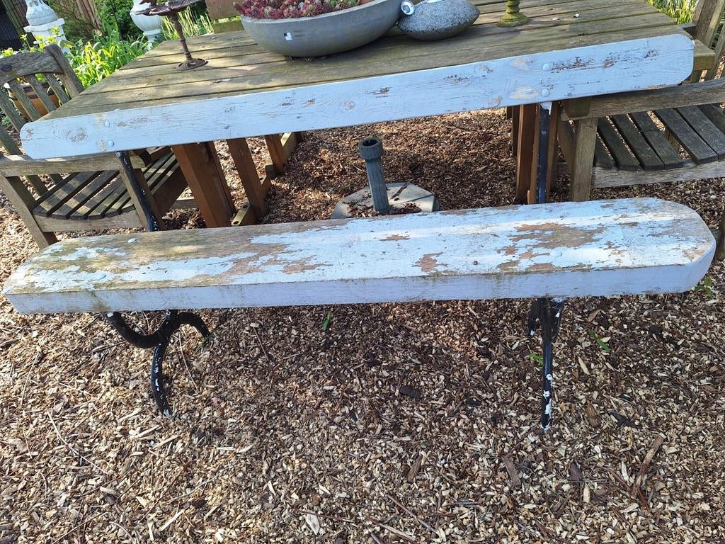 Tuinbank, Enlèvement