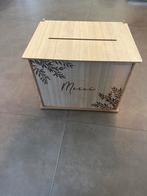 Urne à vendre, Maison & Meubles, Accessoires pour la Maison | Coffres, Enlèvement, Comme neuf