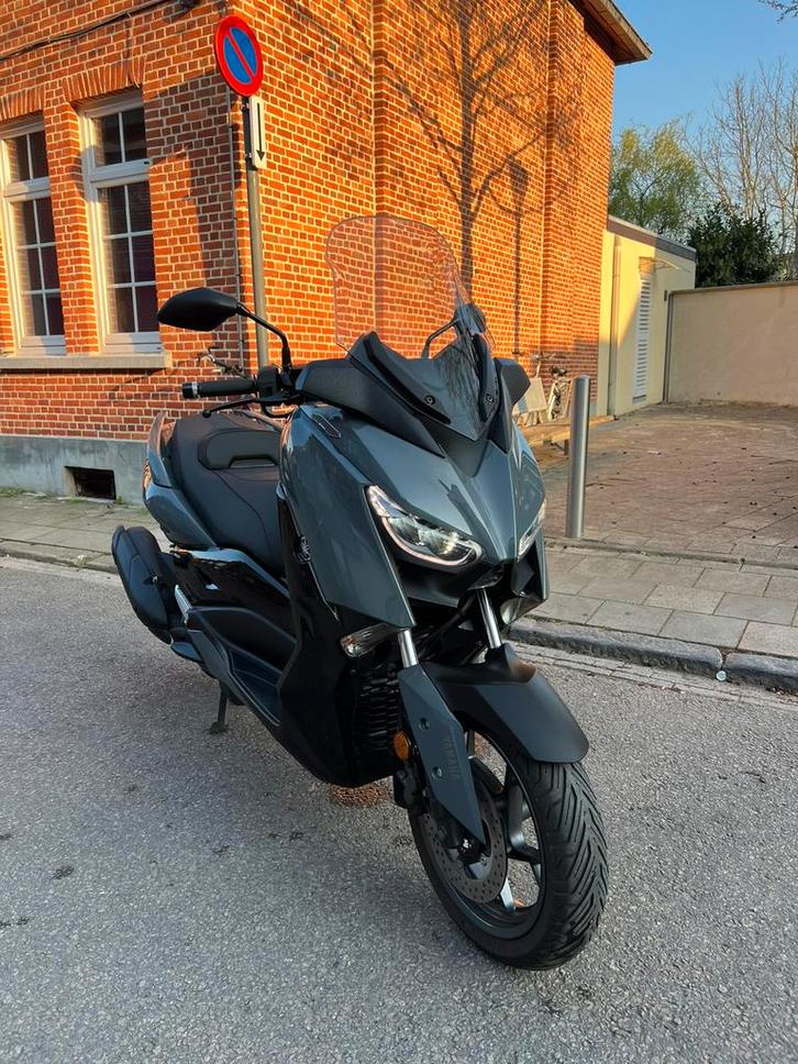 Yamaha Xmax 125cc Tech Max, Vélos & Vélomoteurs, Scooters | Yamaha, Comme neuf, Enlèvement ou Envoi