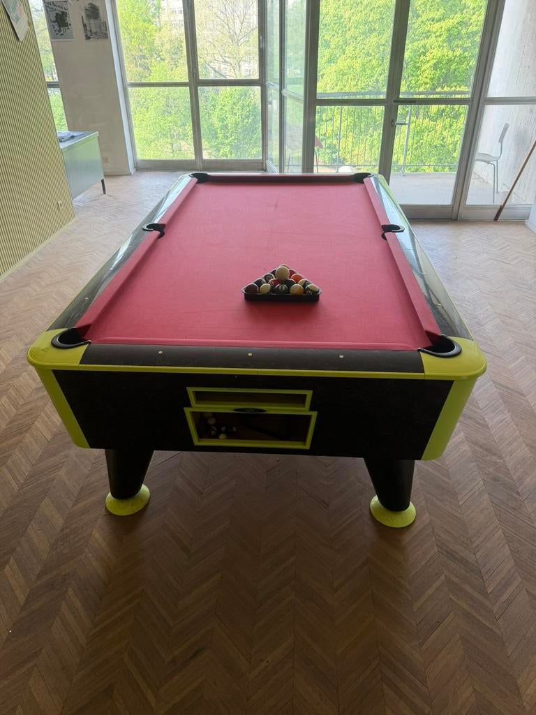 Thissen Pooltafel GRATIS af te halen, zelf transport regelen, Sport en Fitness, Biljarten en Poolen, Zo goed als nieuw, Pooltafel