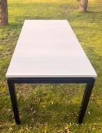 Strak bureau., Huis en Inrichting, Bureaus, Ophalen, Zo goed als nieuw, Bureau