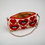 Hartvormige clutch met oog, handgemaakte tas uit Colombia, Verzenden, Nieuw, Rood, Handtas