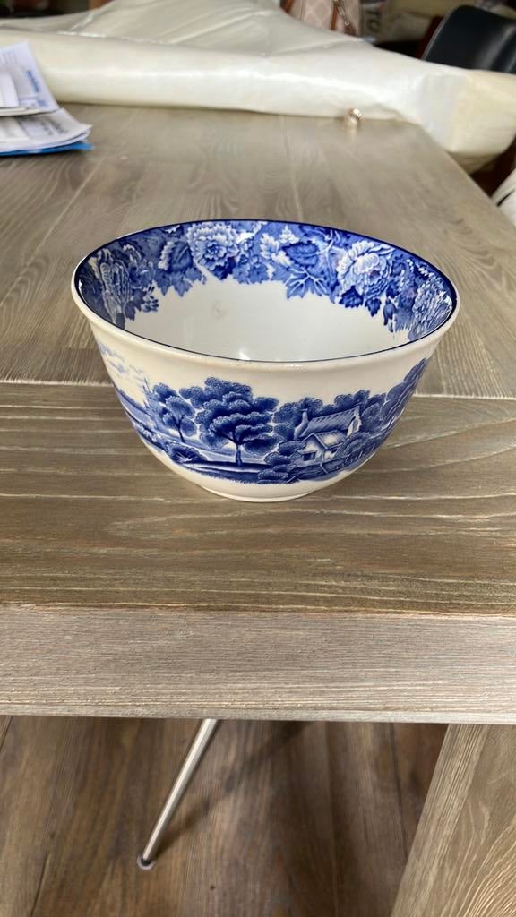 Engels kommetje, Ophalen