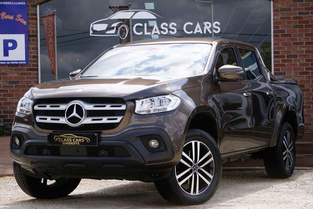 Mercedes-Benz X250d 4Matic AUTO NAVI CAM 360, Auto's, Automaat, Stof, 4 cilinders, Bruin