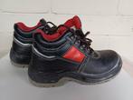 Veiligheidsschoenen stalen tip maat 39, Doe-het-zelf en Bouw, Veiligheidskleding, Ophalen