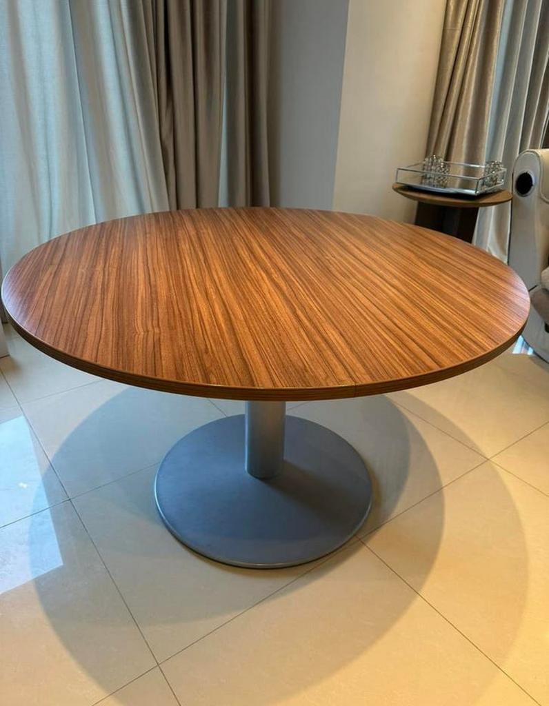 Table à manger ronde design 120 cm – bois & pied métal, Maison & Meubles, Enlèvement, Comme neuf, Métal