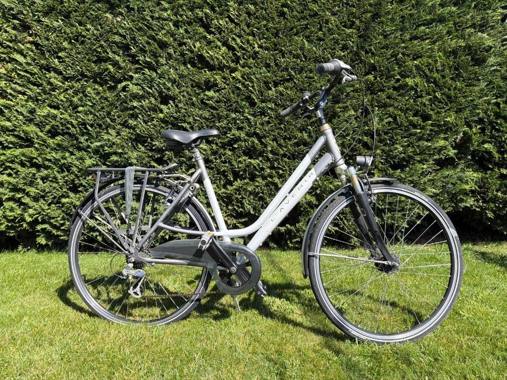 L’Avenir damesfiets – nette staat – comfortabel en degelijk, Fietsen en Brommers, Fietsen | Dames | Damesfietsen, Zo goed als nieuw