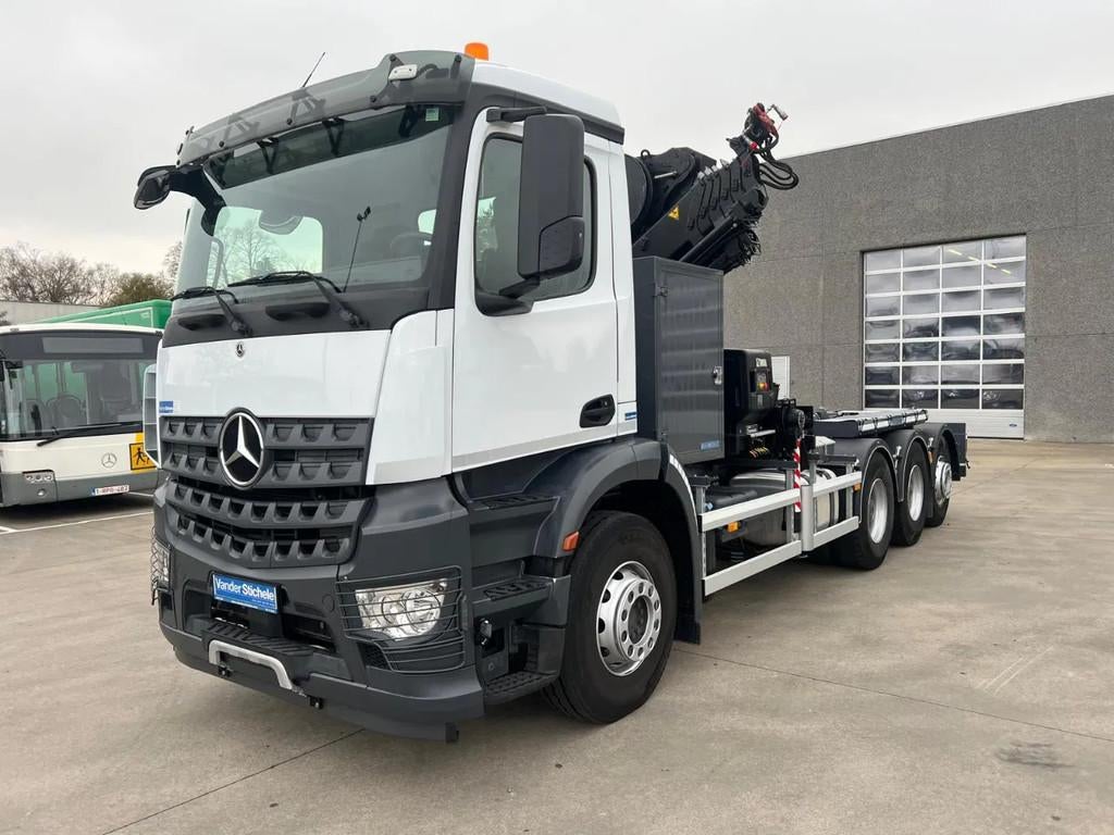 Mercedes-Benz AROCS 3240 - HIAB X-HIPRO 192E-5 & MULTILIFT L, Auto's, Vrachtwagens, 400 pk, Euro 6, Wit, Mercedes-Benz