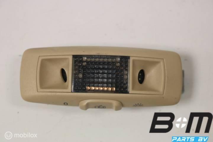 Binnenverlichting achterin links Volkswagen Passat 3BG Sedan, Autos : Pièces & Accessoires, Habitacle & Garnissage, Utilisé