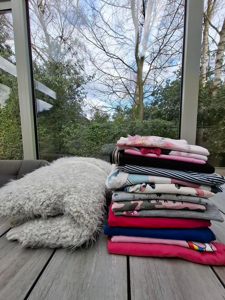 Pakket meisjeskleding maat 122/128, Kinderen en Baby's, Kinderkleding | Maat 122, Ophalen