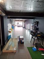 Grand garage de 75 m² pour le stockage/la construction