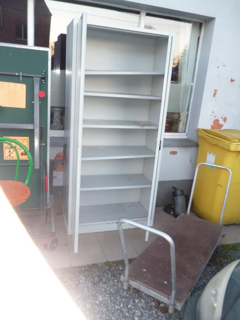 metalen kast, Huis en Inrichting, Kasten | Roldeurkasten en Archiefkasten, Ophalen, Gebruikt, 50 tot 100 cm, Metaal