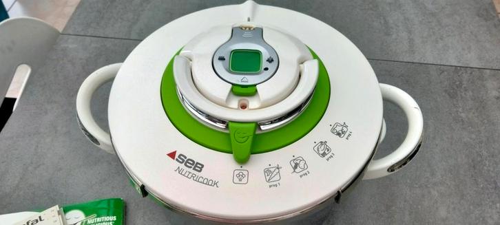 Nutricook 8 liter+60 recepten in boekje+timer en draagmandje, Huis en Inrichting, Keuken | Potten en Pannen, Ophalen