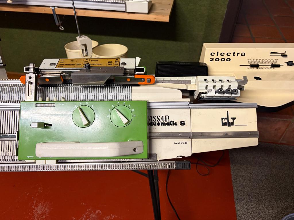 Machine à tricoter passap vario, Enlèvement, Tricot, Machine