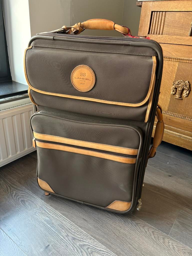 Ruime reiskoffer Lancel Paris, Handtassen en Accessoires, Koffers, Ophalen, Gebruikt, Wieltjes
