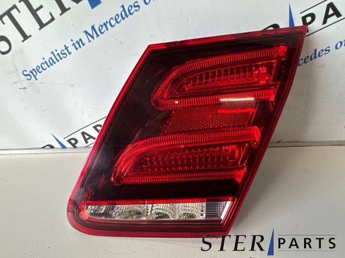 Achterlicht rechts van een Mercedes E-Klasse, Gebruikt, -, Ophalen of Verzenden, -