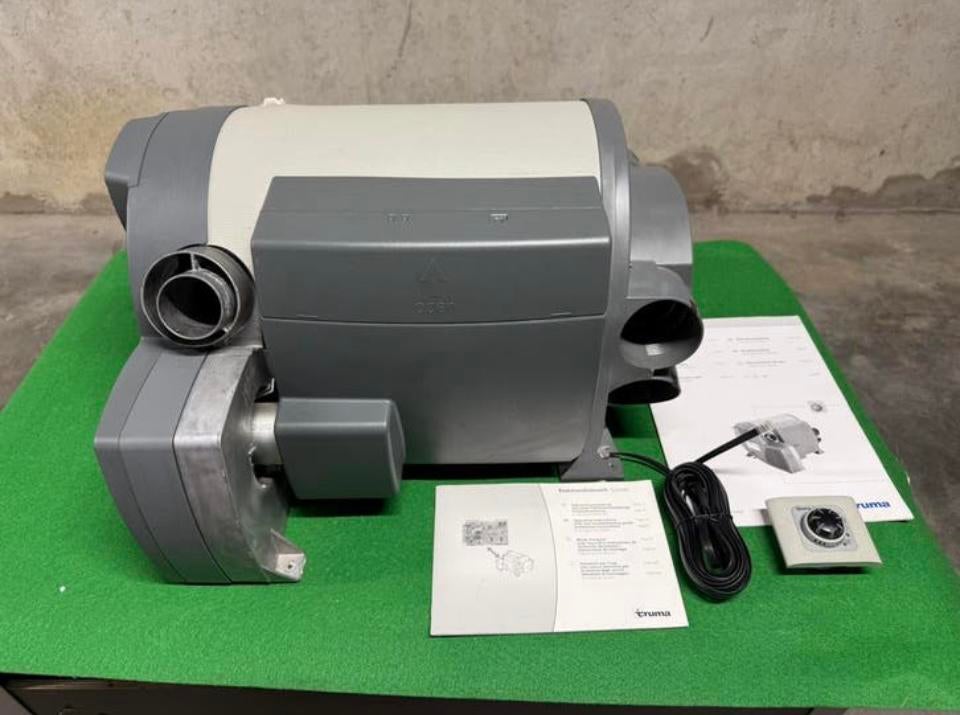 Truma combi 6, Caravanes & Camping, Enlèvement, Comme neuf